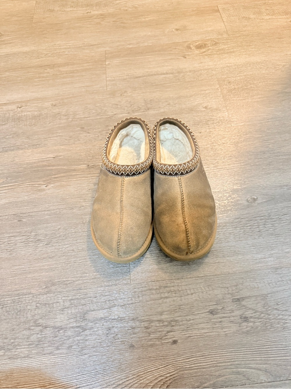 UGG Women's Chestnut Tasman Slippers